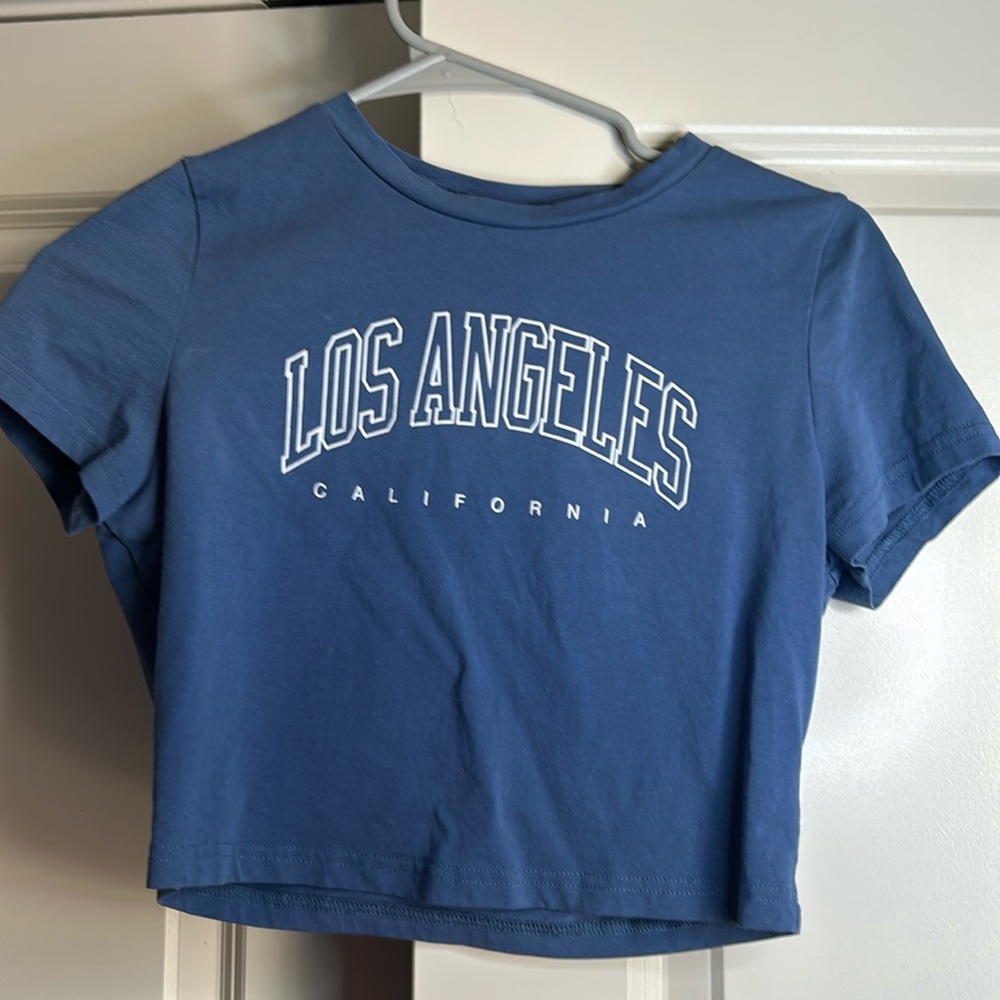 Cute basic blue crop top